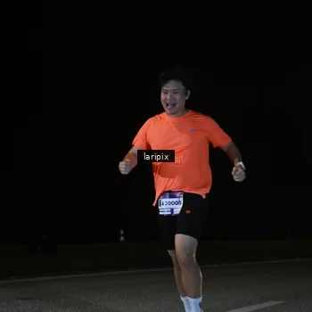 Runner Photo 7589362