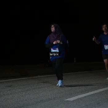 Runner Photo 7589387