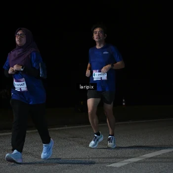 Runner Photo 7589397