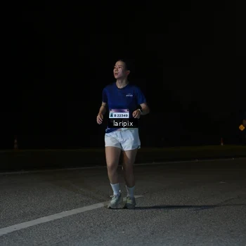 Runner Photo 7589404