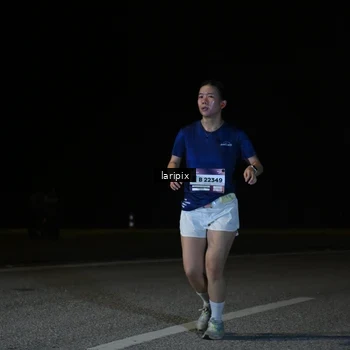 Runner Photo 7589408