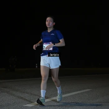 Runner Photo 7589413