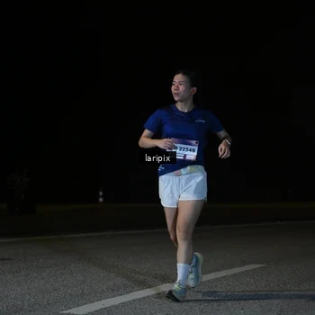 Runner Photo 7589414
