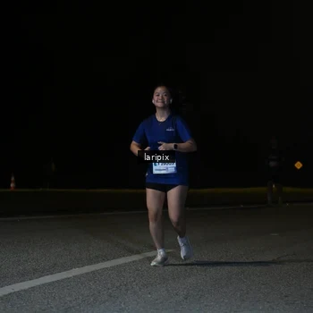 Runner Photo 7589416