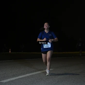 Runner Photo 7589417