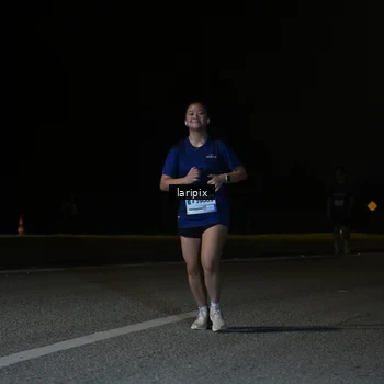Runner Photo 7589418