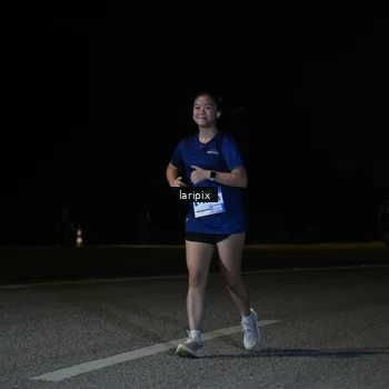 Runner Photo 7589423