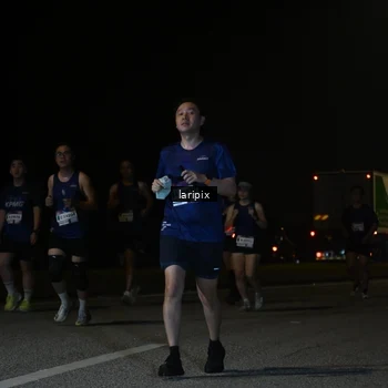 Runner Photo 7589428