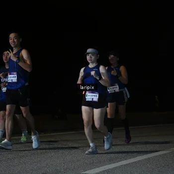 Runner Photo 7589435