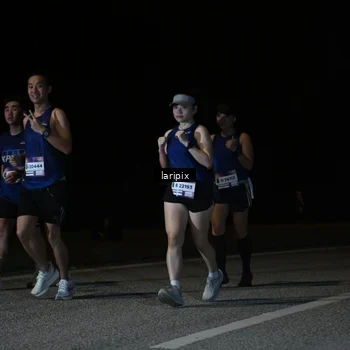 Runner Photo 7589437