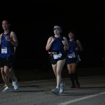 Runner Photo 7589441