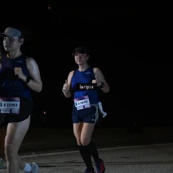 Runner Photo 7589446