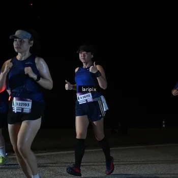 Runner Photo 7589449