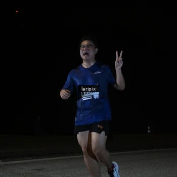 Runner Photo 7589452