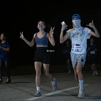 Runner Photo 7589468