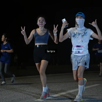 Runner Photo 7589469