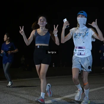 Runner Photo 7589470