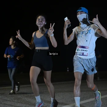 Runner Photo 7589471
