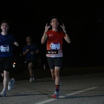 Runner Photo 7589483