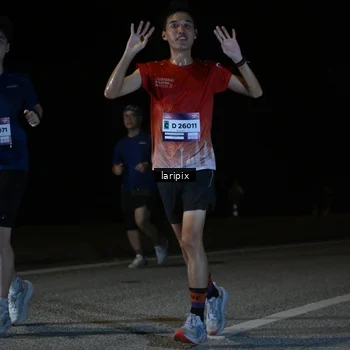 Runner Photo 7589490