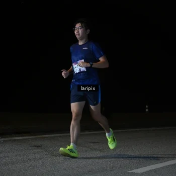 Runner Photo 7589514
