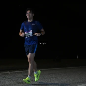 Runner Photo 7589515