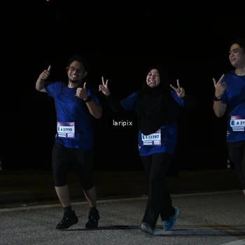 Runner Photo 7589530