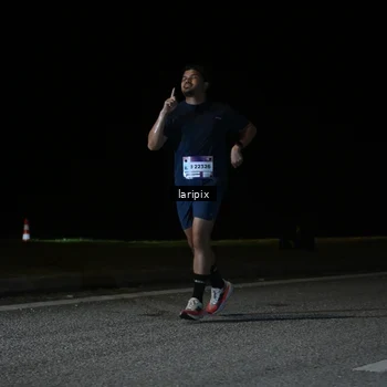 Runner Photo 7589541