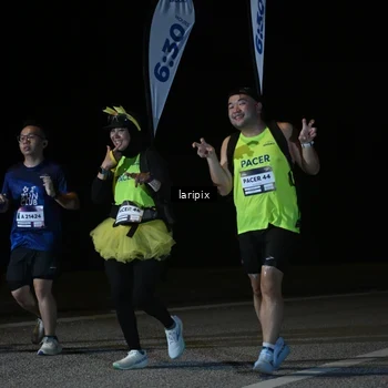 Runner Photo 7589556