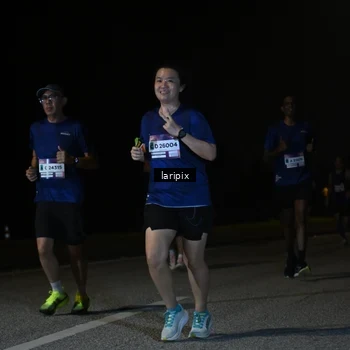 Runner Photo 7589597