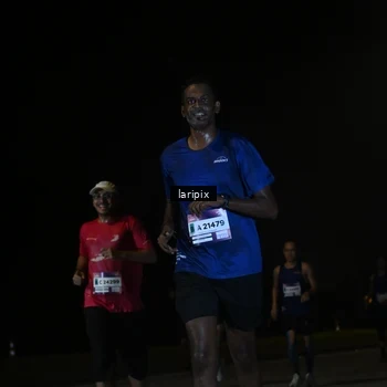 Runner Photo 7589611