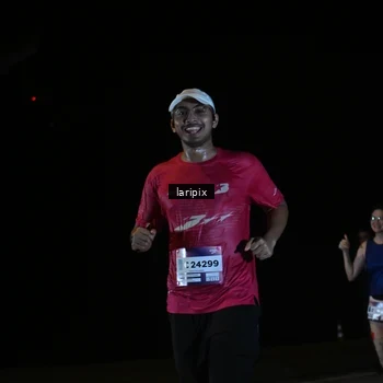 Runner Photo 7589612