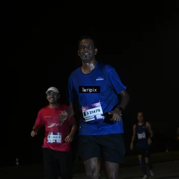 Runner Photo 7589615