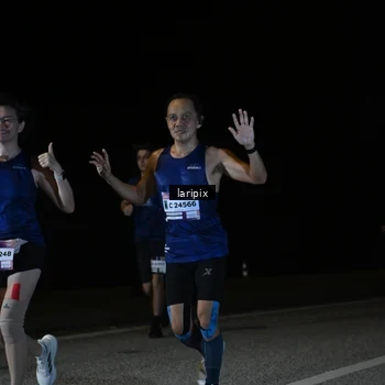 Runner Photo 7589620