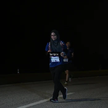 Runner Photo 7589676