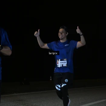 Runner Photo 7589705