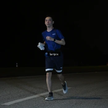 Runner Photo 7589715