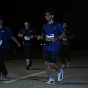 Runner Photo 7589724