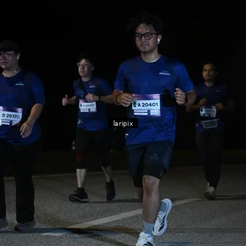 Runner Photo 7589728