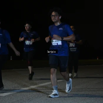 Runner Photo 7589731