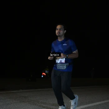 Runner Photo 7589736