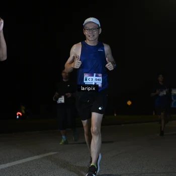 Runner Photo 7589755