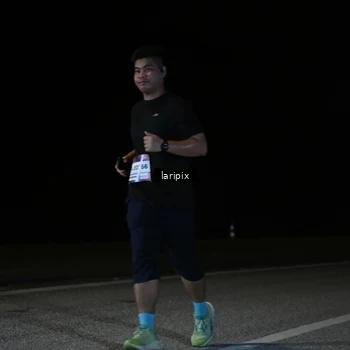Runner Photo 7589763