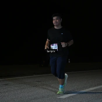 Runner Photo 7589765