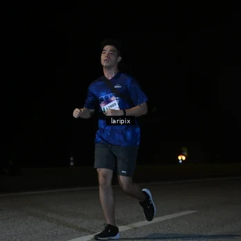 Runner Photo 7589768