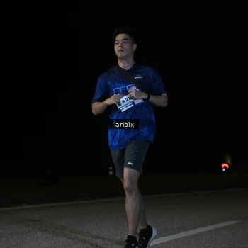 Runner Photo 7589772