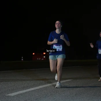Runner Photo 7589790