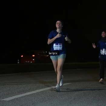 Runner Photo 7589791