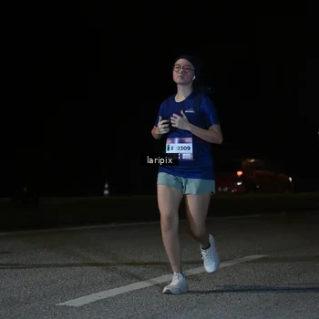 Runner Photo 7589794