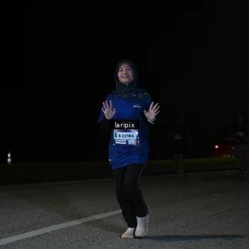 Runner Photo 7589800